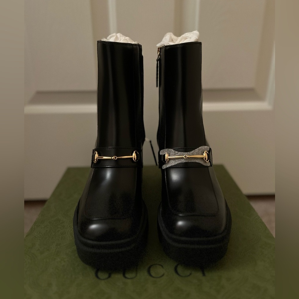 Brand New Gucci Horsebit Leather Ankle Boots (Magnum Calf/Granada Kid) Size 7